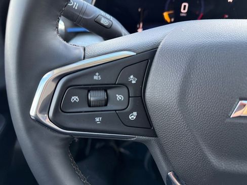 Certified 2025 Chevrolet Trax LT w/ Driver Confidence Package FWD image 19