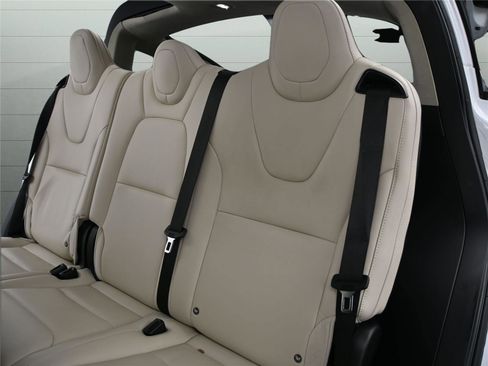 Used 2018 Tesla Model X P100D image 14