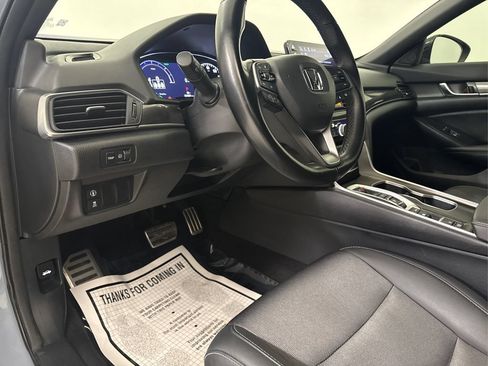 Used 2022 Honda Accord Sport image 32