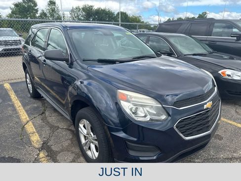 Used 2016 Chevrolet Equinox LS FWD image 25