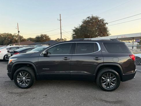 Used 2017 GMC Acadia SLT image 8