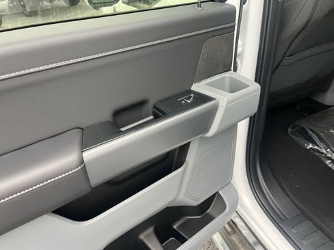 New 2025 Ford F150 XLT w/ Equipment Group 302A MID image 45