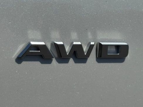 New 2025 Cadillac XT5 Sportv w/ LPO, Floor Liner Package image 10