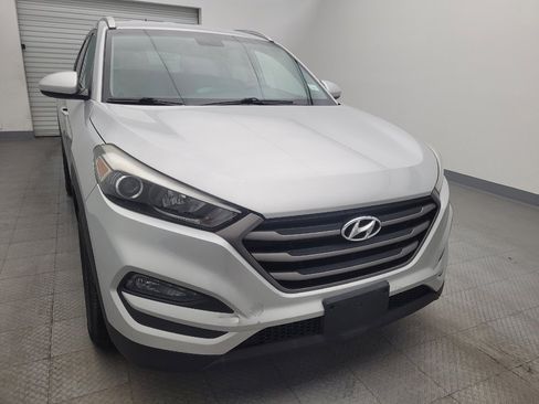 Used 2016 Hyundai Tucson SE w/ Option Group 02 image 14