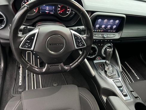 Used 2021 Chevrolet Camaro LT w/ RS Package image 11