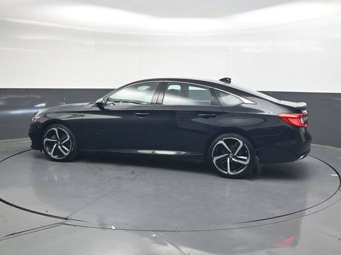 Used 2019 Honda Accord Sport image 7