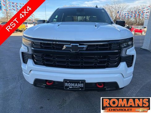 New 2026 Chevrolet Silverado 1500 RST w/ Redline Edition AWD/4WD image 8
