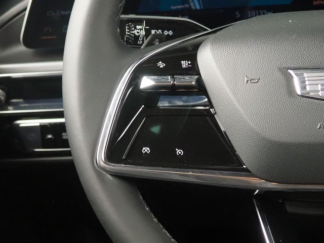 Used 2024 Cadillac Lyriq Tech w/ Driver Assist Package RWD image 22