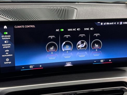 Used 2023 BMW 330i Sedan w/ Convenience Package image 24