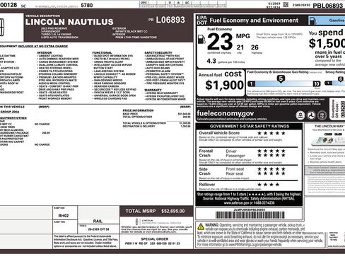 Used 2023 Lincoln Nautilus Reserve FWD image 2