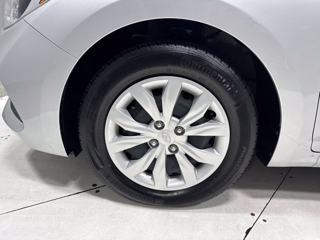 Used 2021 Hyundai Accent SE FWD image 5