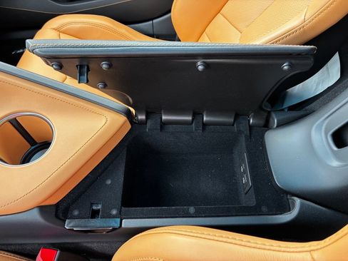 Used 2026 Chevrolet Corvette Stingray Preferred Cpe w/ Z51 Performance Package RWD image 23