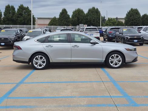 Used 2024 Honda Accord LX image 5
