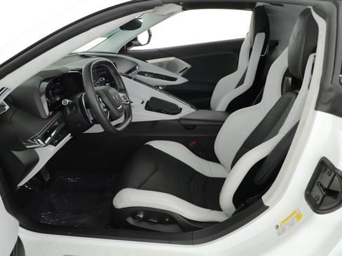 Used 2020 Chevrolet Corvette Stingray Premium Cpe w/ 3LT Preferred Equipment Group RWD image 12