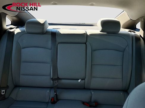 Used 2020 Chevrolet Malibu LT image 21