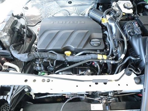 New 2026 Chevrolet Trax RS w/ Sunroof Package image 17