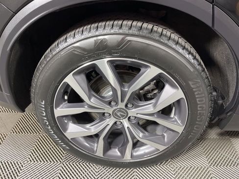 Used 2023 Acura MDX SH-AWD w/ Technology Package image 16