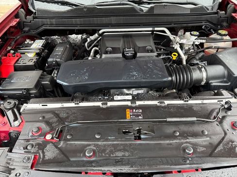 Used 2023 Chevrolet Colorado Trail Boss w/ Technology Package AWD/4WD image 56