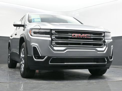 Used 2023 GMC Acadia SLT w/ Technology Package image 42