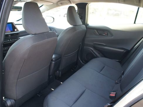 Used 2024 Toyota Prius LE image 12