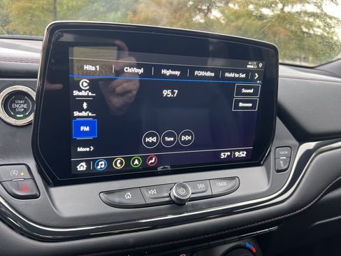 Used 2024 Chevrolet Blazer RS w/ Enhanced Convenience Package image 22