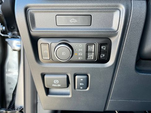 New 2026 Ford F150 Platinum w/ Equipment Group 702A High AWD/4WD image 19