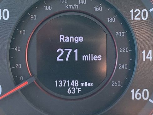 Used 2016 Honda Accord Sport image 9