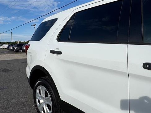 Used 2016 Ford Explorer 4WD Police Interceptor image 23