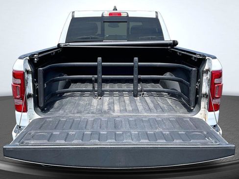 Used 2019 RAM 1500 Big Horn AWD/4WD image 5