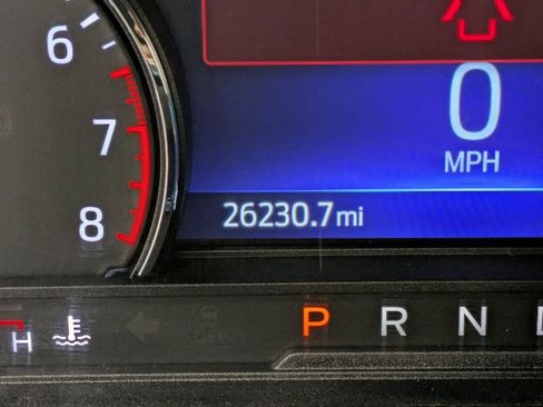 Certified 2022 Ford Explorer XLT w/ Equipment Group 202A image 15