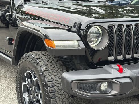 Used 2023 Jeep Wrangler Unlimited Rubicon w/ LED Lighting Group AWD/4WD image 9