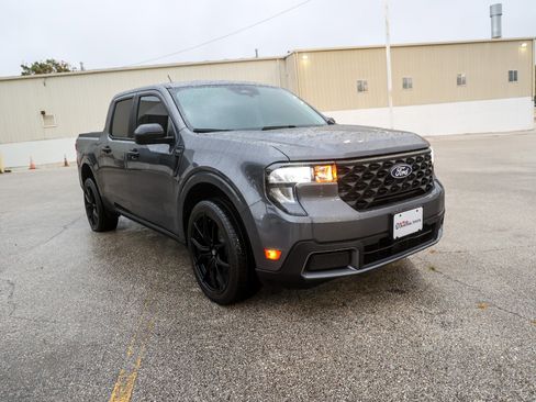 Used 2025 Ford Maverick XLT FWD image 5