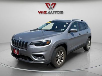 Used 2019 Jeep Cherokee Latitude Plus w/ Comfort/Convenience Group
