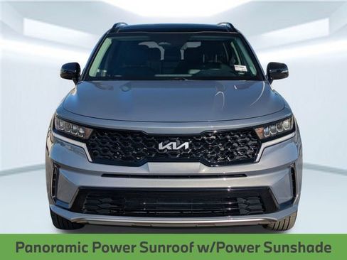 Used 2023 Kia Sorento S w/ Panoramic Sunroof Package image 12