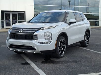Used 2024 Mitsubishi Outlander SE