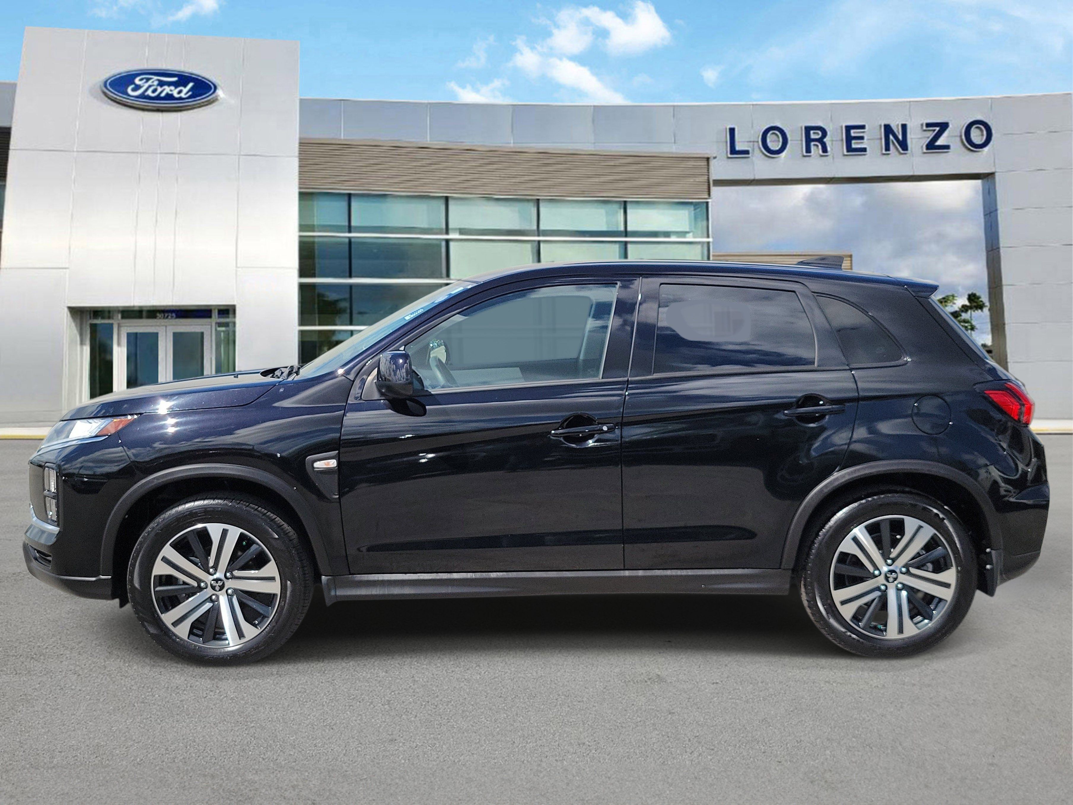 Used 2025 Mitsubishi Outlander Sport ES AWD/4WD image 8