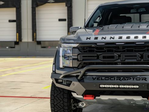Used 2025 Ford F150 Raptor w/ Equipment Group 803A Raptor R AWD/4WD image 37