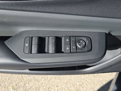 New 2026 Toyota Prius LE image 28