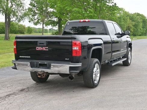 Used 2016 GMC Sierra 2500 SLT w/ Duramax Plus Package AWD/4WD image 6