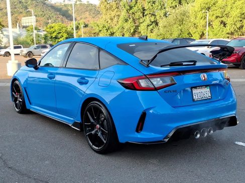 Used 2025 Honda Civic Type R image 7