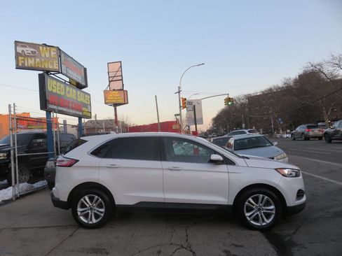 Used 2019 Ford Edge SEL w/ Equipment Group 201A image 9