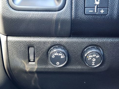 Used 2019 Chevrolet Colorado ZR2 AWD/4WD image 13