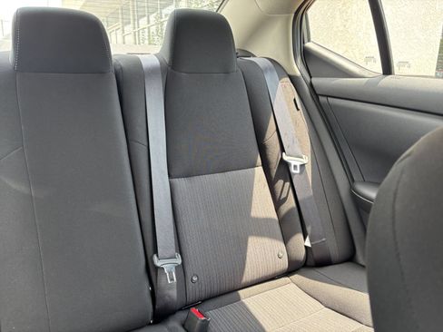 Used 2025 Nissan Sentra SV FWD image 30