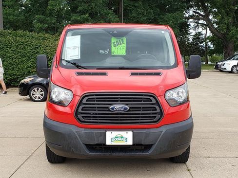 Used 2017 Ford Transit 150 XL RWD image 9