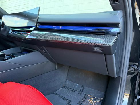 Used 2025 BMW M5 Sedan 4D w/ Executive Package image 91