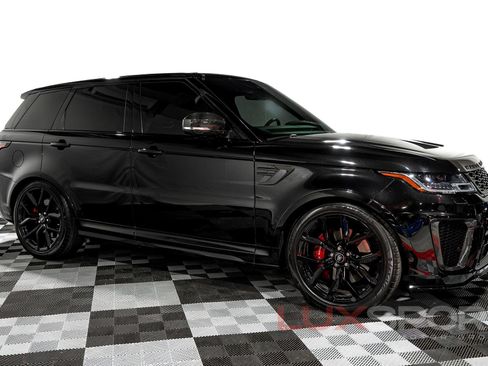 Used 2022 Land Rover Range Rover Sport SVR Carbon Edition image 2