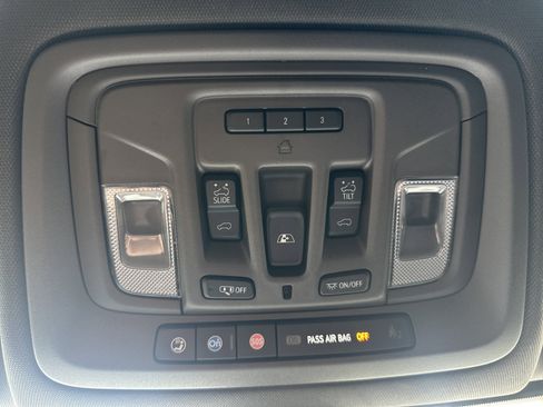 Used 2020 GMC Sierra 1500 Denali w/ Denali Ultimate Package image 38