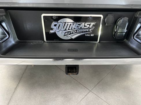 Used 2025 Ford F150 Lariat AWD/4WD image 38