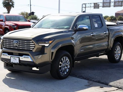 New 2025 Toyota Tacoma Limited image 3