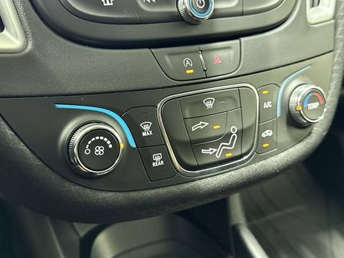 Used 2023 Chevrolet Malibu LS FWD image 19